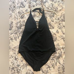 Halter Open Back One Piece, Black, Vineyard Vines, Size Small and XS, NWT